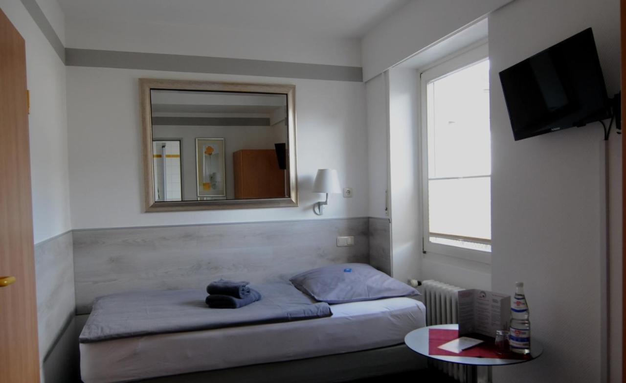 Nell-breuning-hotel